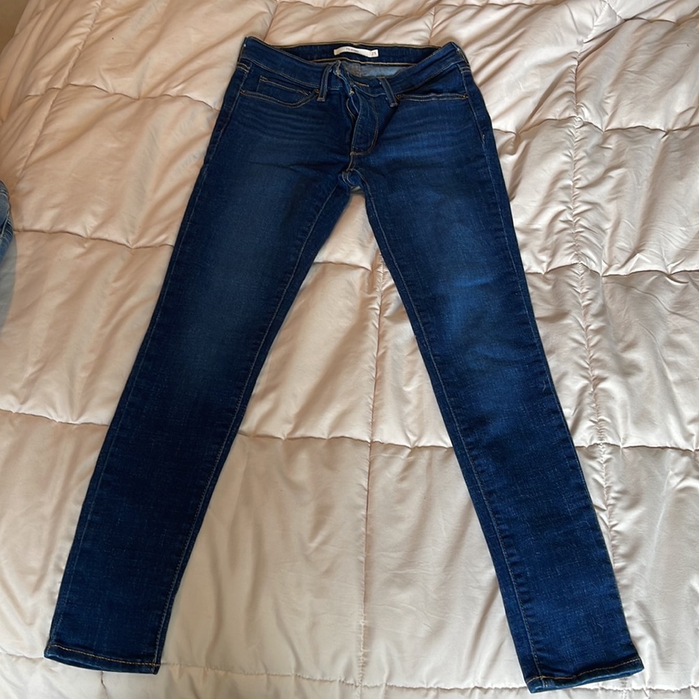 Levi’s 712 skinny size 25